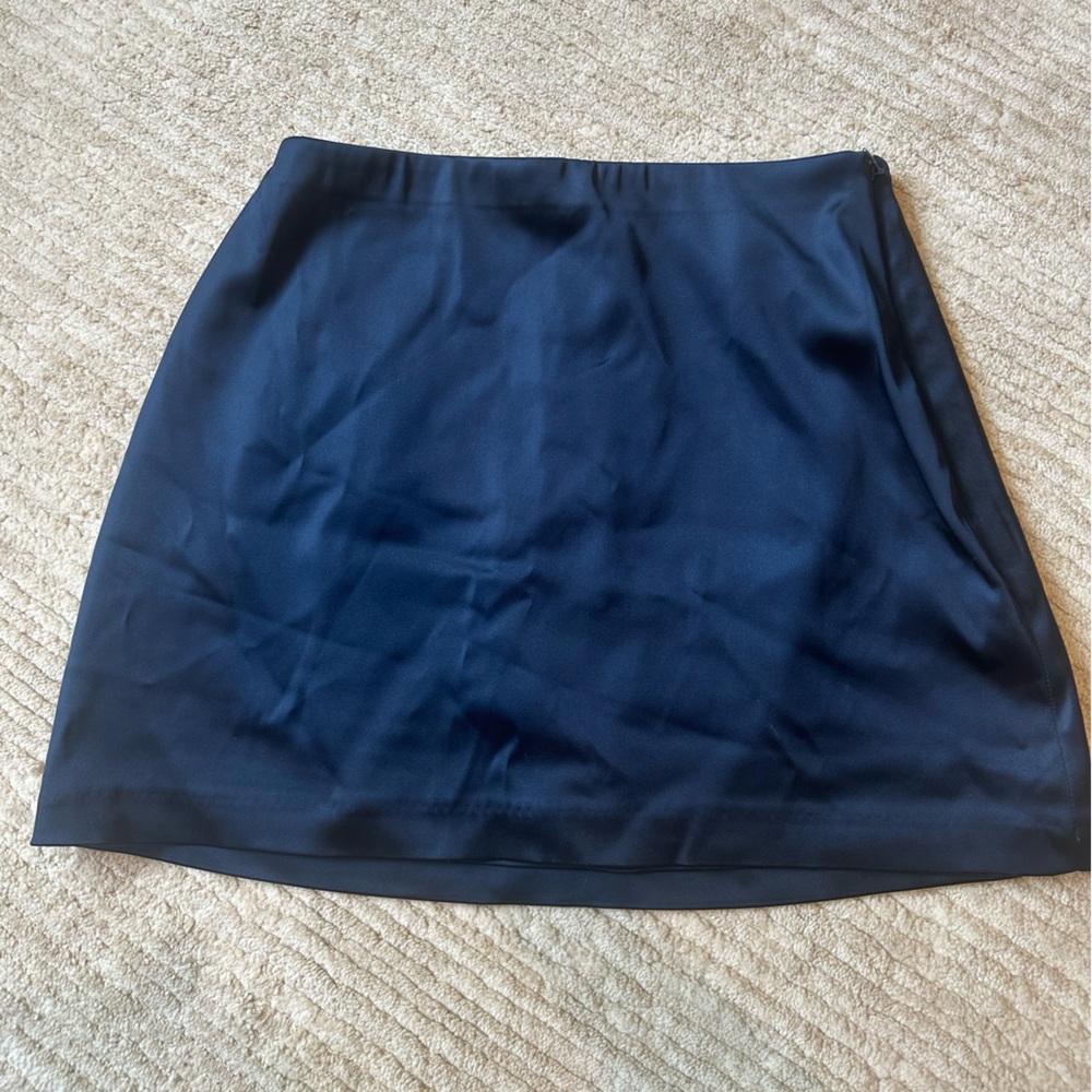 A&F navy silk skirt